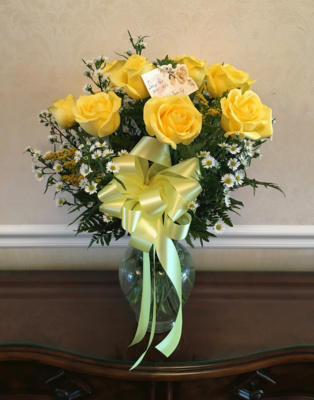 Long Stem Yellow Roses Dozen 